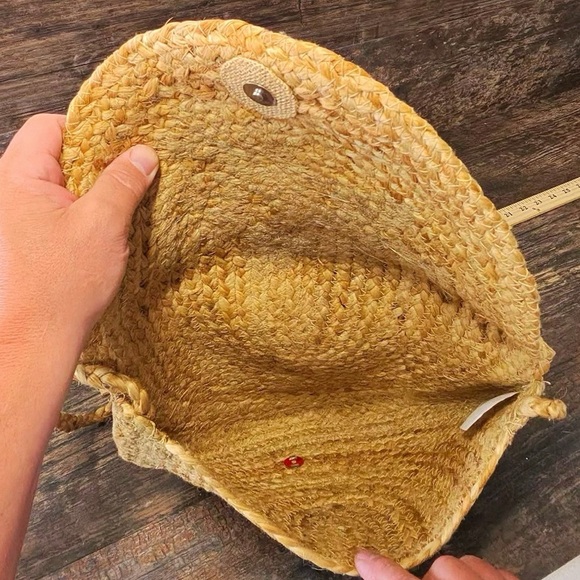 Hemp Handmade Floral Crossbody Bag - Picture 3 of 6